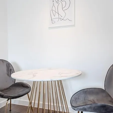 Stayzeni, Ouse Court Lovely 1 Bed Apartment